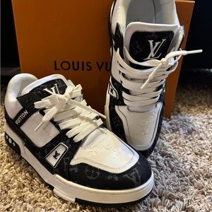 LV Trainer Sneaker